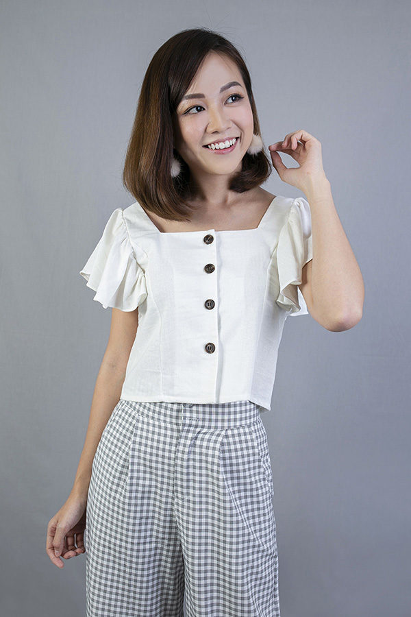 KALIE FLUTTER SLEEVE CROP TOP (WHITE)