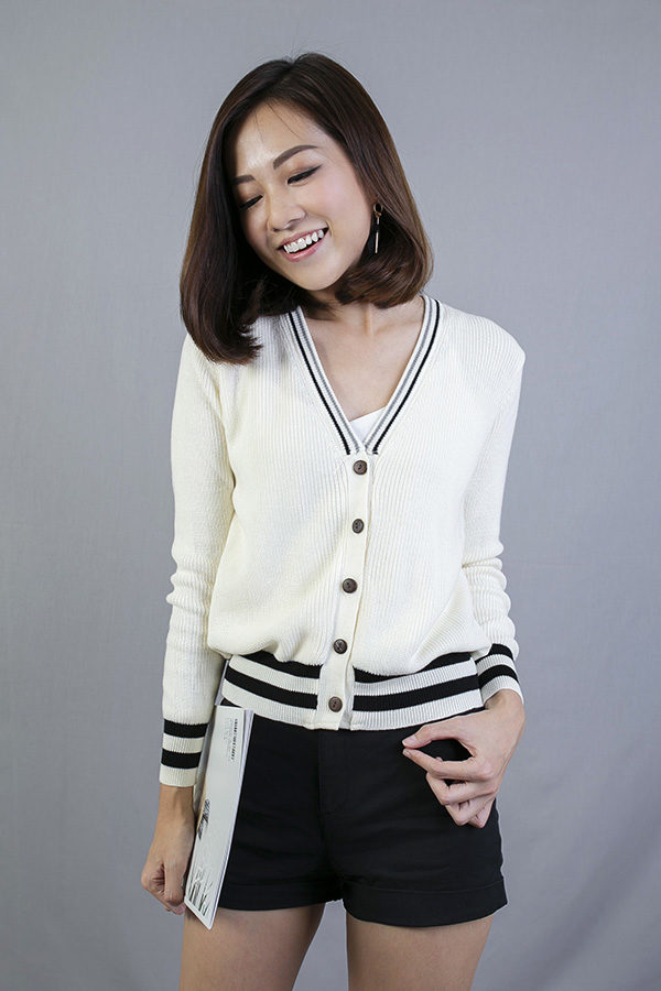 BRUEE COLLEGE CARDIGAN (CREAM)