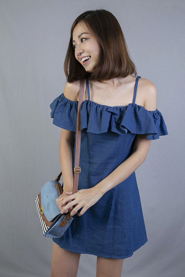 RANLEY RUFFLED DENIM DRESS (DARK BLUE)