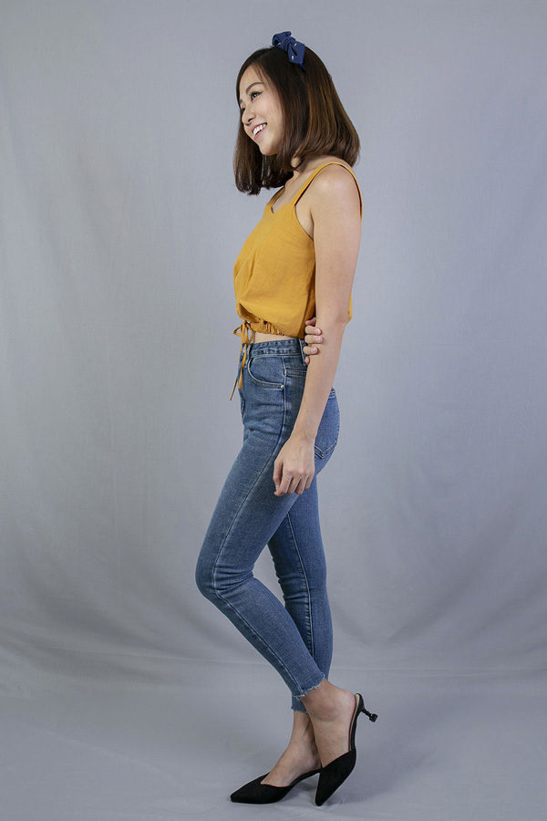 LENETTE STRAP TIE CROP TOP (MARIGOLD)