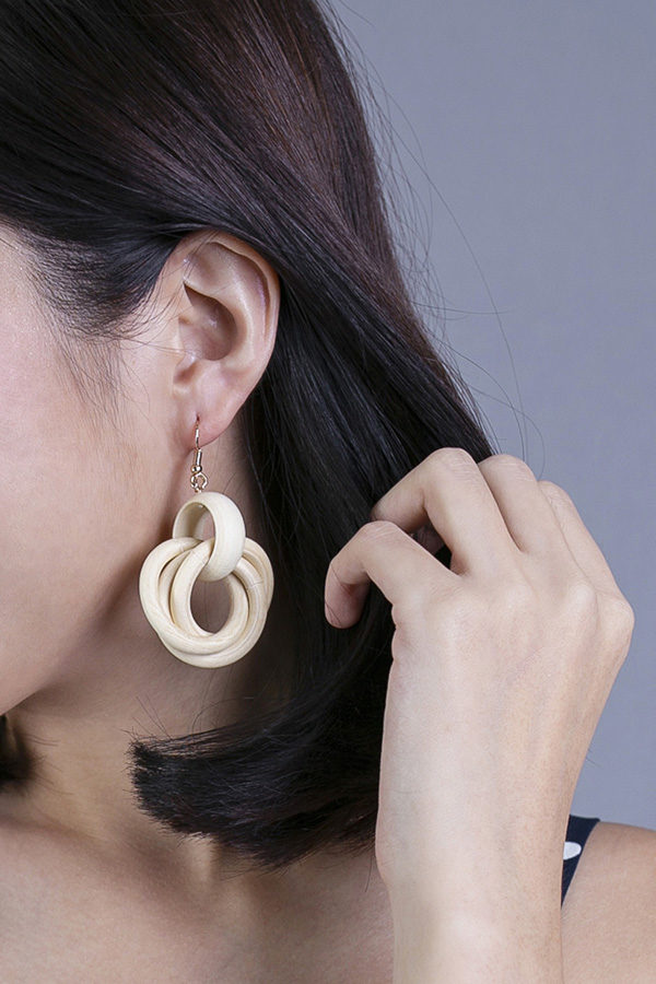 MUSSII WOODEN EARRINGS