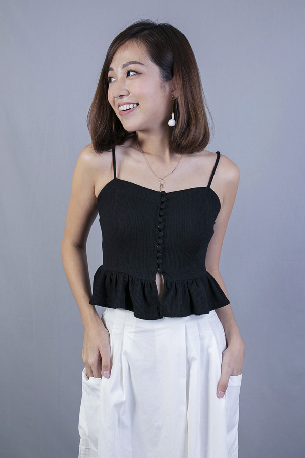 EVALYN BUTTONS DETAILED CROP TOP (BLACK)