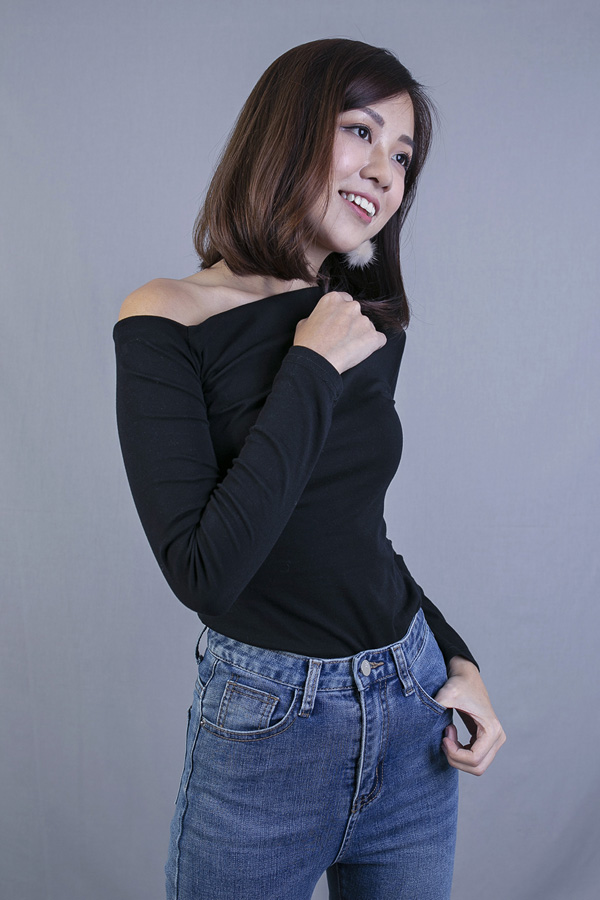 DEVYN 1-SIDED OFF SHOULDER LONG SLEEVE (BLACK)